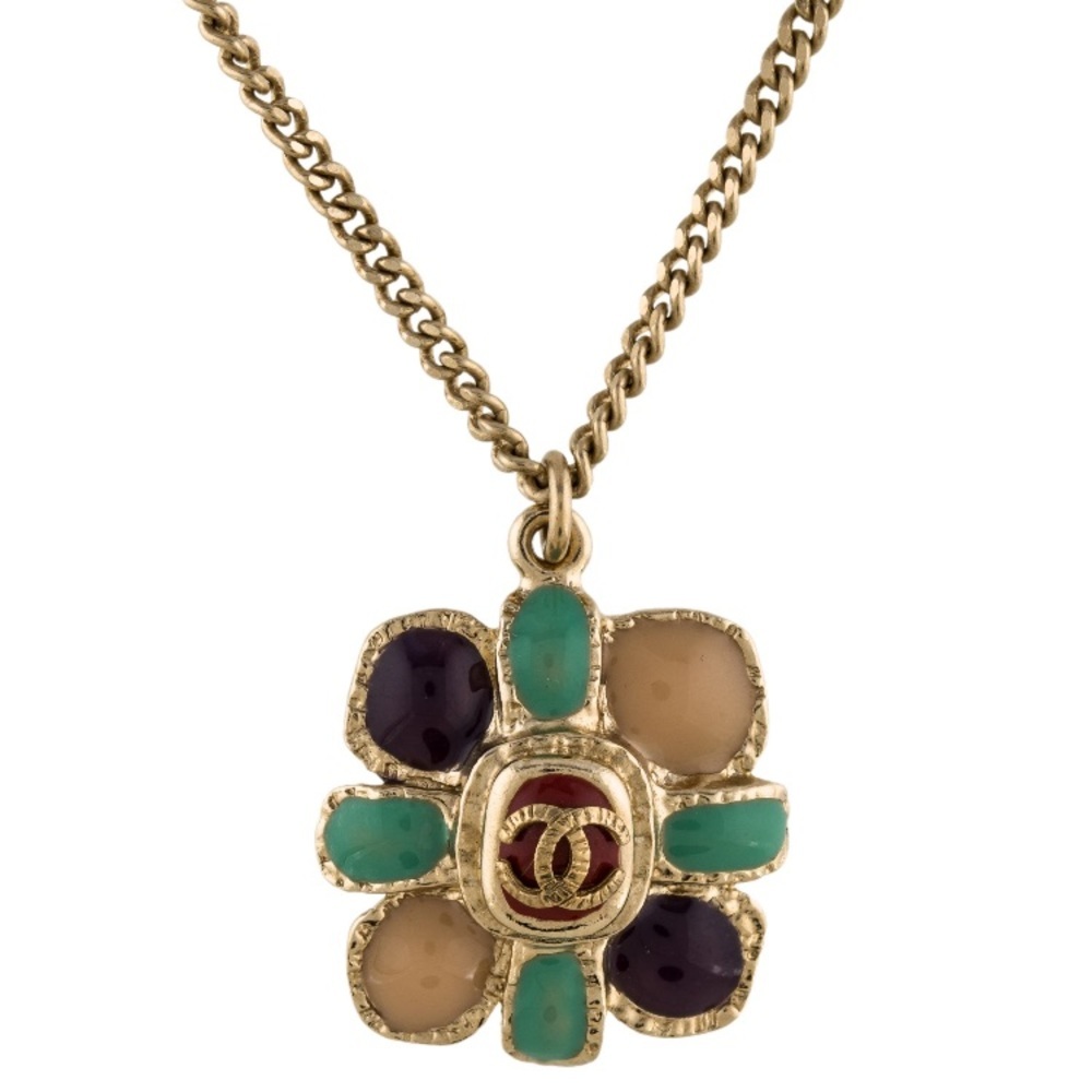 Chanel Beautiful Enamel Pendant Necklace